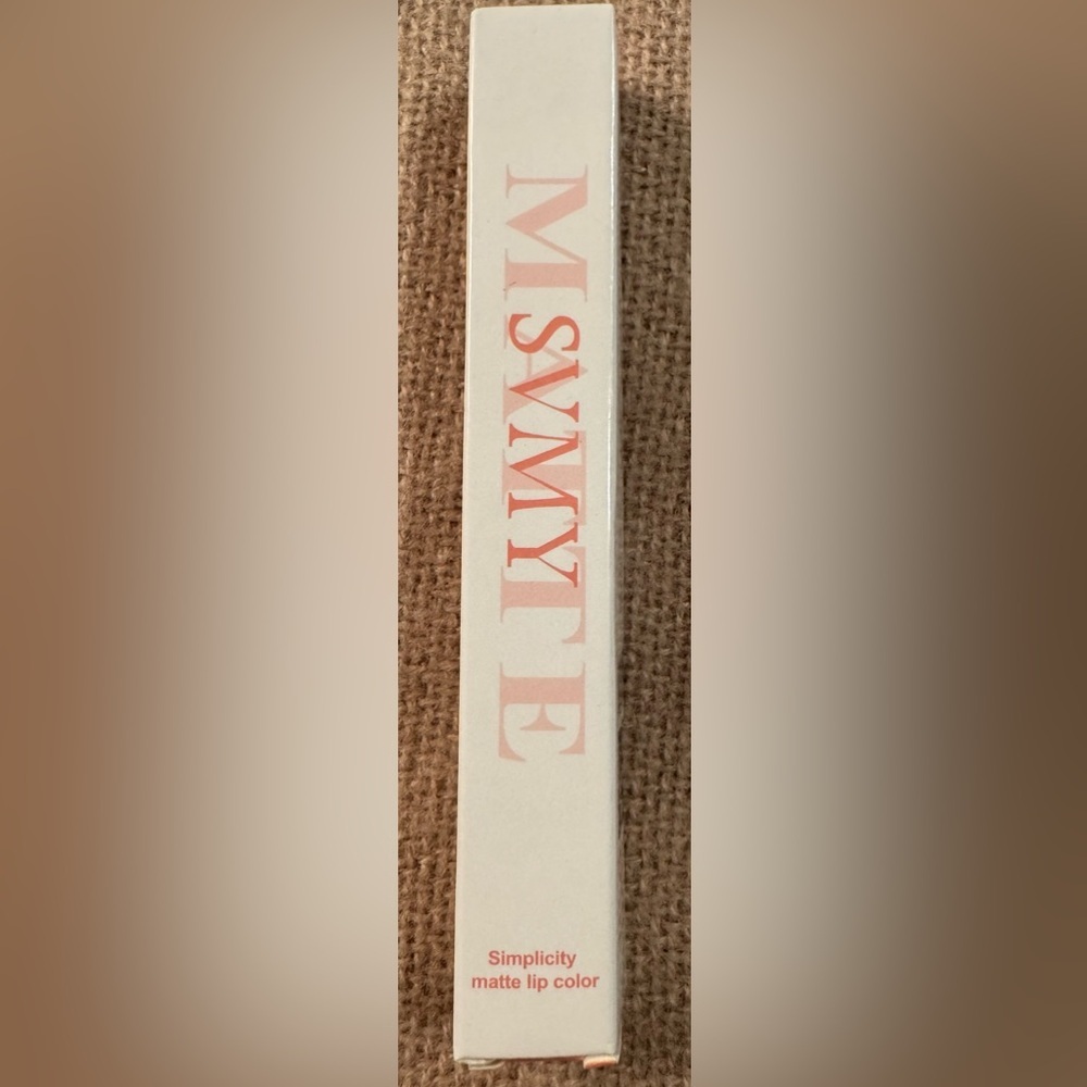 Simplicity Matte Lip Color - 05